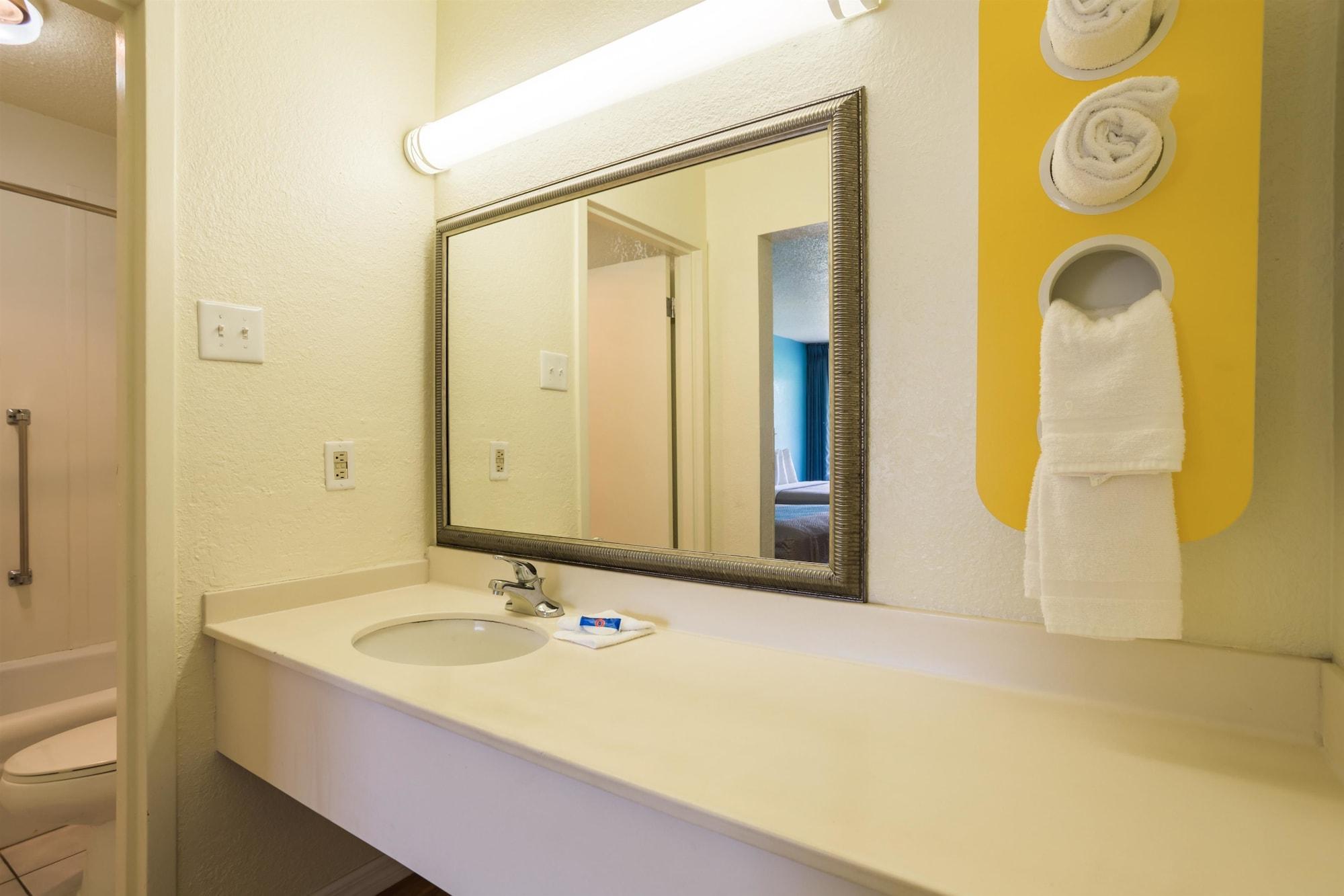 Motel 6-Spring Hill, FL - Weeki Wachee Buitenkant foto