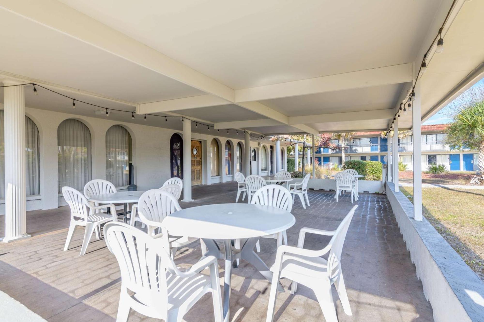 Motel 6-Spring Hill, FL - Weeki Wachee Buitenkant foto