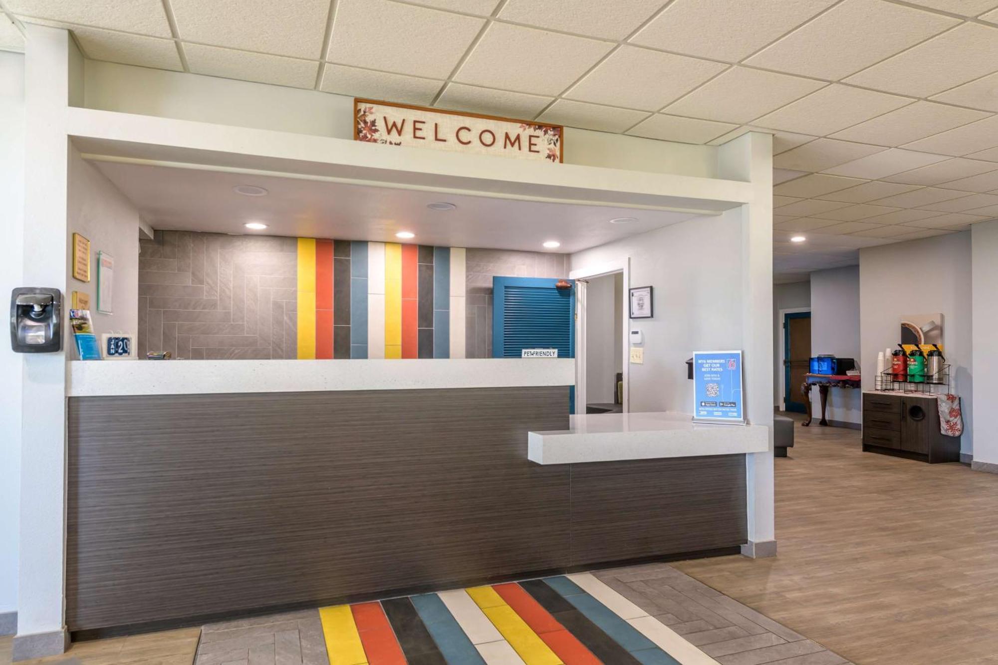 Motel 6-Spring Hill, FL - Weeki Wachee Buitenkant foto