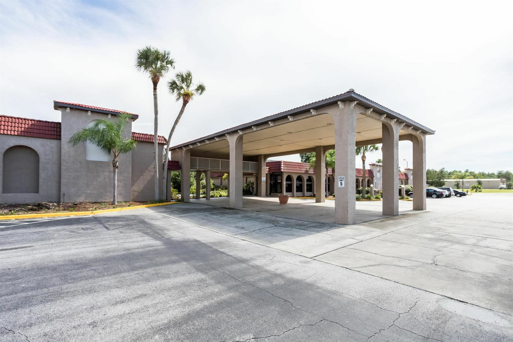 Motel 6-Spring Hill, FL - Weeki Wachee Buitenkant foto