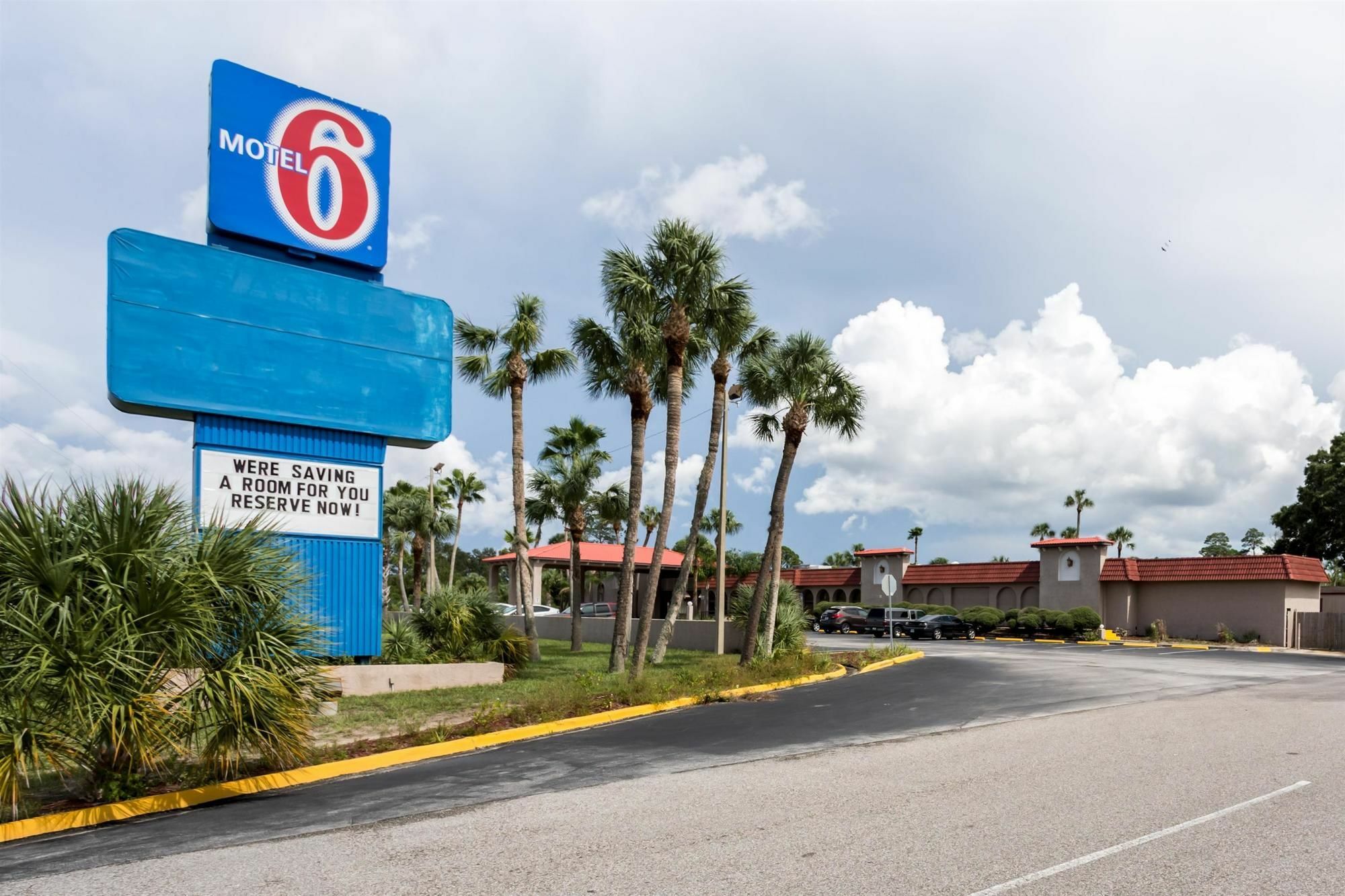 Motel 6-Spring Hill, FL - Weeki Wachee Buitenkant foto
